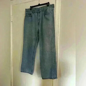 Giorgio. Relaxed. Y2K. 90’s baggy. Light wash. Men’s jeans.